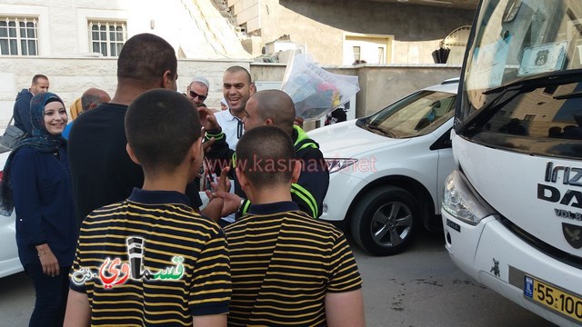 كفرقاسم- فيديو: عودة وفد حافلة المعتمرين والاداري مرسي حمدان عيسى غانمين سالمين الى ارض الوطن  